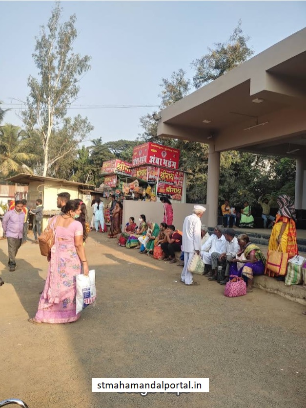 jaysingpur bus stand